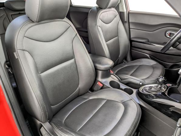 Kia Soul II Рестайлинг с пробегом 2019 года, цена 1 740 000 рублей, 96181 км, хэтчбек, Автокод Объявления