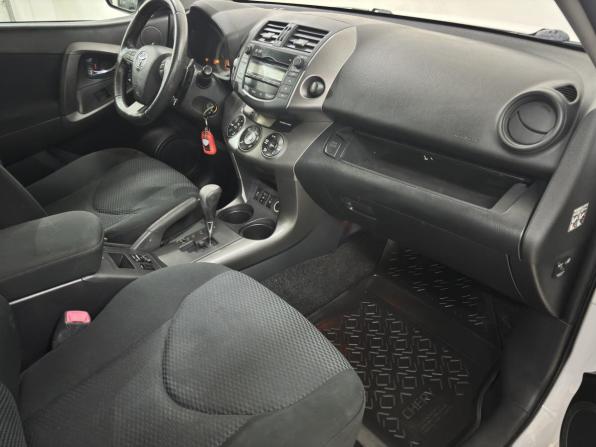 Toyota RAV4 III (XA30) Рестайлинг с пробегом 2011 года, цена 1 409 900 рублей, 197000 км, внедорожник, Автокод Объявления