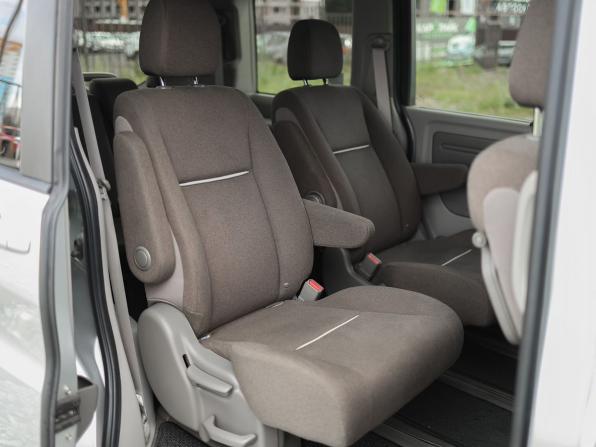 Honda Stepwgn V с пробегом 2016 года, цена 1 940 000 рублей, 75645 км, минивэн, Автокод Объявления