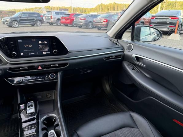 Hyundai Sonata VIII (DN8) с пробегом 2021 года, цена 1 525 000 рублей, 284000 км, седан, Автокод Объявления