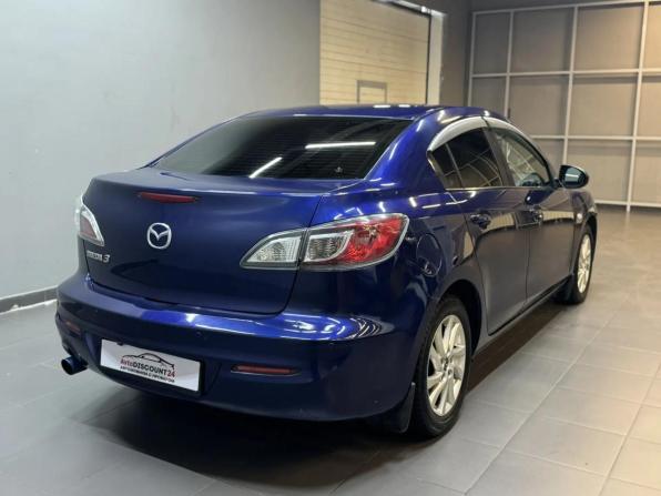 Mazda 3 II (BL) Рестайлинг с пробегом 2013 года, цена 897 000 рублей, 202000 км, седан, Автокод Объявления