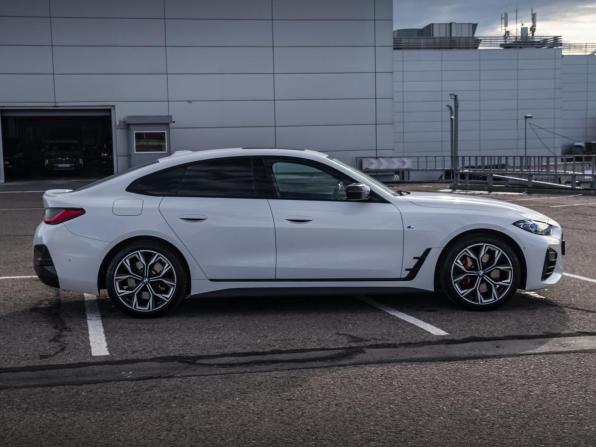 BMW 4 серии G22 G23 G26 с пробегом 2021 года, цена 4 848 000 рублей, 92900 км, лифтбек, Автокод Объявления