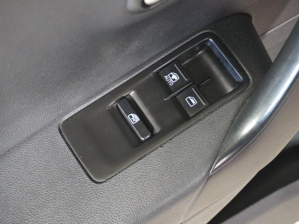 Volkswagen Polo V с пробегом 2011 года, цена 650 000 рублей, 189055 км, седан, Автокод Объявления