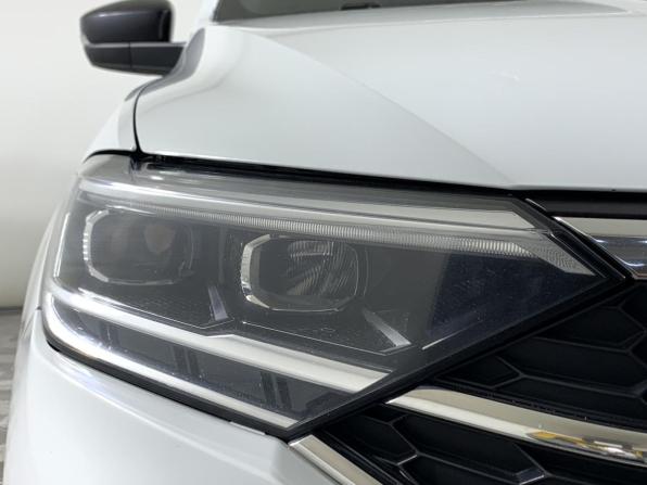 Volkswagen Polo VI с пробегом 2021 года, цена 1 795 000 рублей, 83255 км, лифтбек, Автокод Объявления