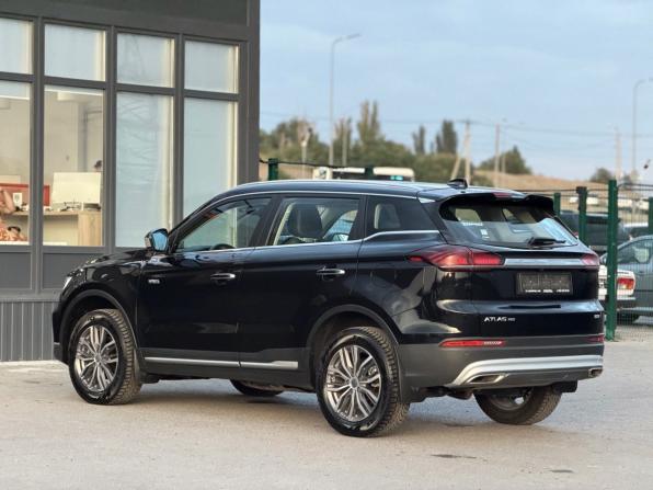 Geely Atlas Pro с пробегом 2024 года, цена 2 390 000 рублей, 2924 км, внедорожник, Автокод Объявления