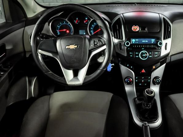 Chevrolet Cruze I Рестайлинг с пробегом 2013 года, цена 680 000 рублей, 232597 км, универсал, Автокод Объявления