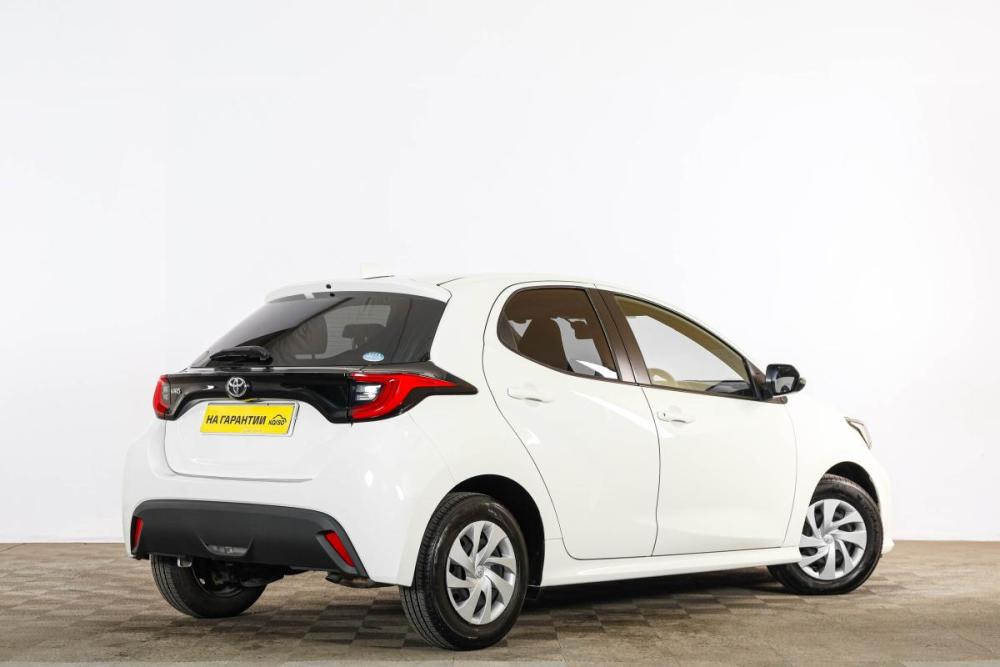 Toyota Yaris IV Тюмень  - изображение 7