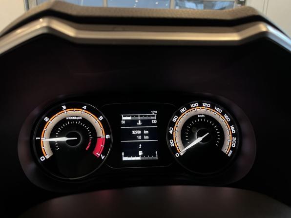 Lada (ВАЗ) Vesta I Рестайлинг (NG) с пробегом 2023 года, цена 1 420 000 рублей, 32779 км, седан, Автокод Объявления