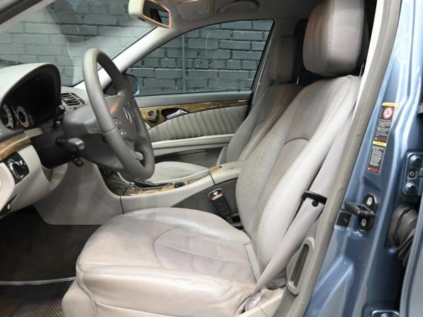 Mercedes-Benz E-Класс III (W211 S211) Рестайлинг с пробегом 2006 года, цена 1 310 000 рублей, 219733 км, седан, Автокод Объявления