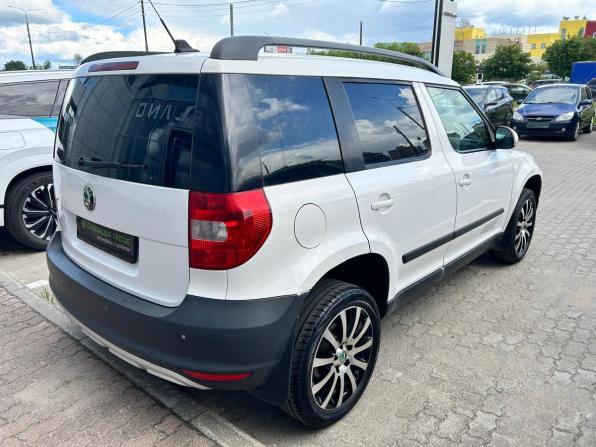 Skoda Yeti I с пробегом 2012 года, цена 698 000 рублей, 269216 км, внедорожник, Автокод Объявления