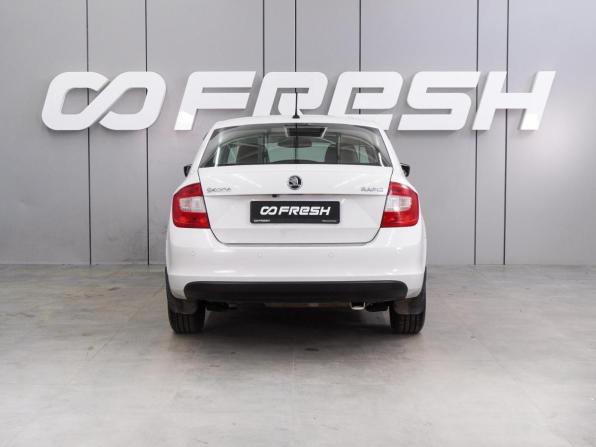 Skoda Rapid I с пробегом 2016 года, цена 954 000 рублей, 217994 км, лифтбек, Автокод Объявления