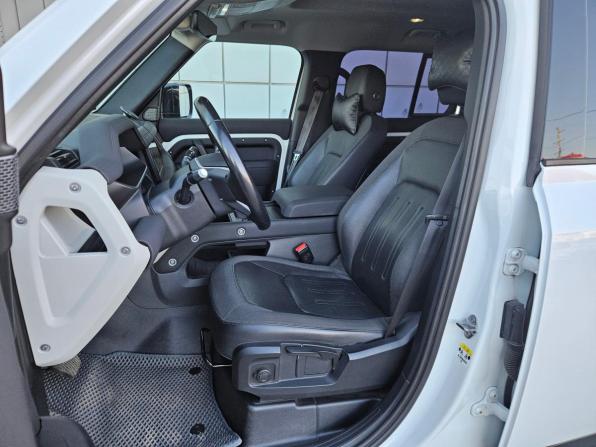 Land Rover Defender II с пробегом 2021 года, цена 5 094 000 рублей, 137000 км, внедорожник, Автокод Объявления