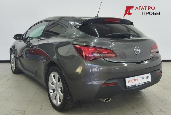 Opel Astra J Рестайлинг с пробегом 2011 года, цена 520 000 рублей, 213566 км, хэтчбек, Автокод Объявления