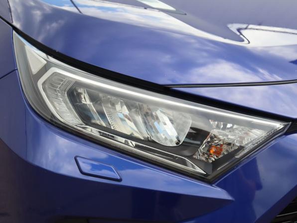 Toyota RAV4 V (XA50) с пробегом 2021 года, цена 3 399 000 рублей, 102028 км, внедорожник, Автокод Объявления