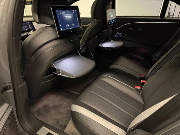 Bentley Flying Spur IV с пробегом 2025 года, цена 40 900 000 рублей, 2097 км, седан, Автокод Объявления