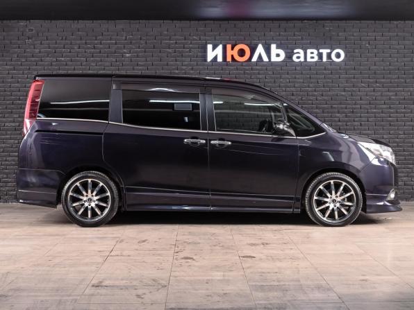 Toyota Esquire I с пробегом 2015 года, цена 2 150 000 рублей, 86512 км, минивэн, Автокод Объявления