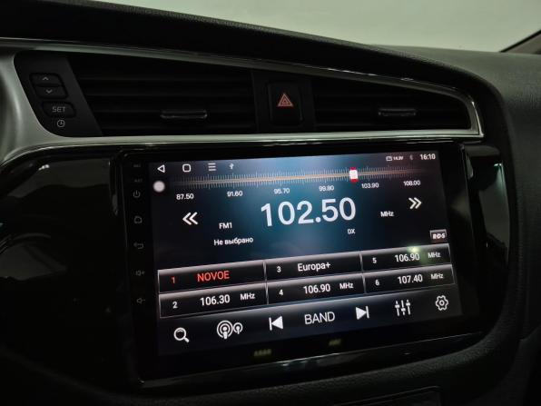 Kia Ceed II Рестайлинг с пробегом 2015 года, цена 945 000 рублей, 240460 км, хэтчбек, Автокод Объявления