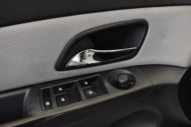 Chevrolet Cruze I с пробегом 2012 года, цена 565 000 рублей, 281716 км, хэтчбек, Автокод Объявления