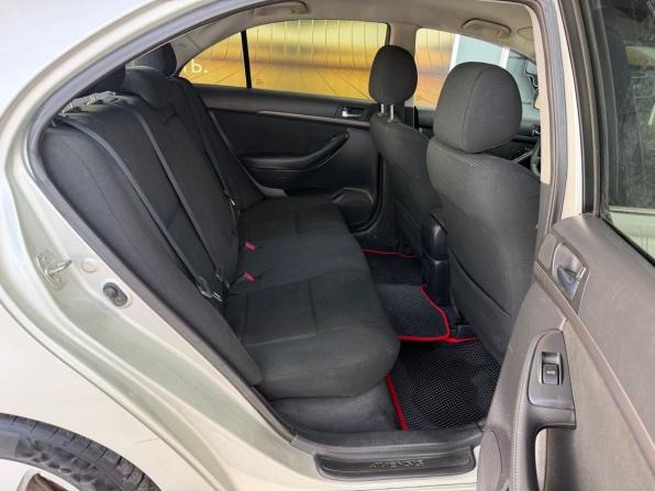 Toyota Avensis II с пробегом 2004 года, цена 750 000 рублей, 238337 км, лифтбек, Автокод Объявления