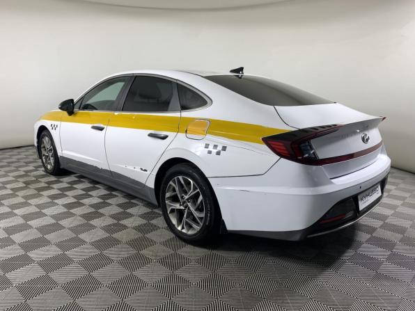 Hyundai Sonata VIII (DN8) с пробегом 2021 года, цена 1 369 000 рублей, 249823 км, седан, Автокод Объявления