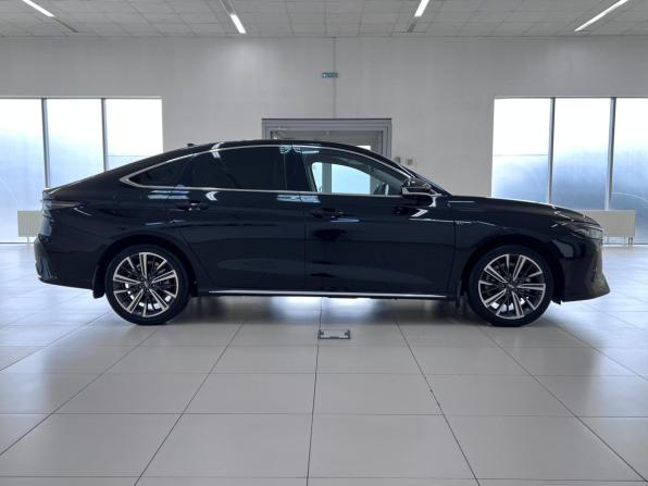 Chery Arrizo 8 с пробегом 2023 года, цена 2 070 000 рублей, 51997 км, седан, Автокод Объявления