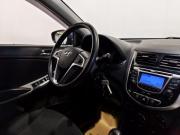 Hyundai Solaris I Курск  - изображение 24