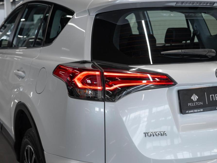 Toyota RAV4 IV (XA40) Рестайлинг Москва  - изображение 20