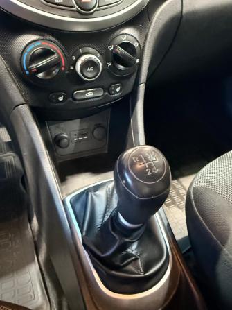 Hyundai Solaris I Рестайлинг с пробегом 2014 года, цена 849 000 рублей, 167000 км, хэтчбек, Автокод Объявления