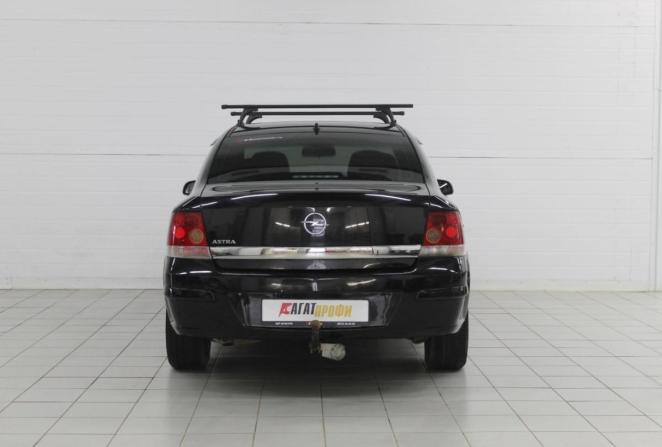 Opel Astra H Рестайлинг с пробегом 2010 года, цена 635 000 рублей, 273871 км, седан, Автокод Объявления