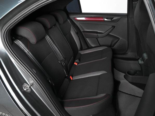 Volkswagen Polo VI с пробегом 2022 года, цена 1 800 000 рублей, 109723 км, лифтбек, Автокод Объявления