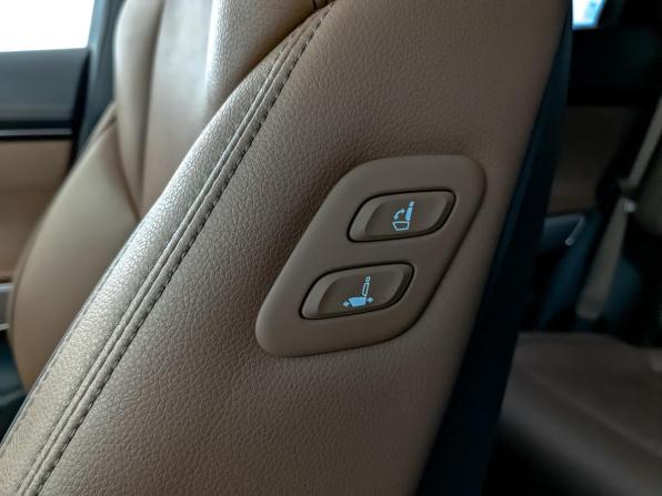 Genesis GV70 I с пробегом 2022 года, цена 4 950 000 рублей, 33134 км, внедорожник, Автокод Объявления