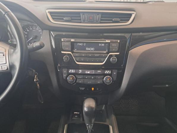 Nissan Qashqai II с пробегом 2017 года, цена 1 838 000 рублей, 45249 км, внедорожник, Автокод Объявления