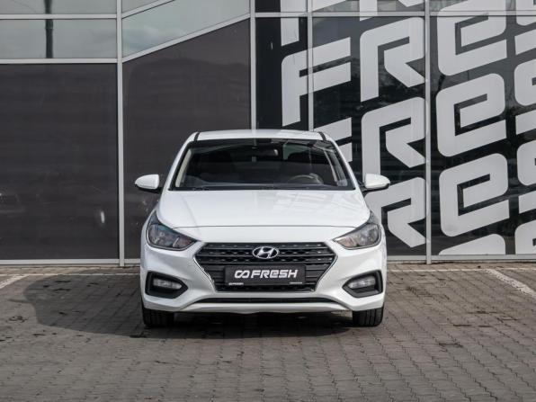 Hyundai Solaris II с пробегом 2018 года, цена 1 345 000 рублей, 118284 км, седан, Автокод Объявления