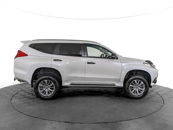 Mitsubishi Pajero Sport III с пробегом 2018 года, цена 3 130 000 рублей, 90102 км, внедорожник, Автокод Объявления