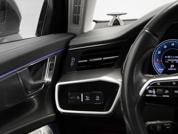 Audi A6 V (C8) с пробегом 2019 года, цена 4 199 000 рублей, 130980 км, седан, Автокод Объявления