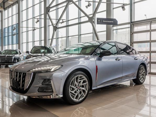 Hongqi H6 с пробегом 2025 года, цена 4 560 000 рублей, 2858 км, лифтбек, Автокод Объявления