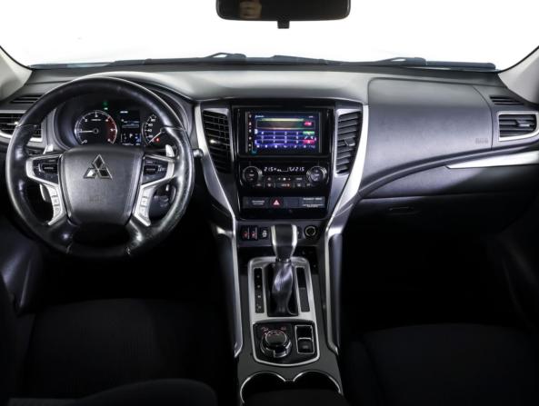 Mitsubishi Pajero Sport III с пробегом 2019 года, цена 3 090 000 рублей, 144476 км, внедорожник, Автокод Объявления