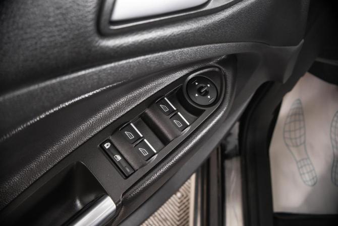 Ford Kuga II Рестайлинг с пробегом 2017 года, цена 1 739 000 рублей, 115963 км, внедорожник, Автокод Объявления