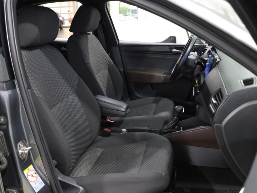 Volkswagen Polo V Рестайлинг Ростов-на-Дону  - изображение 8