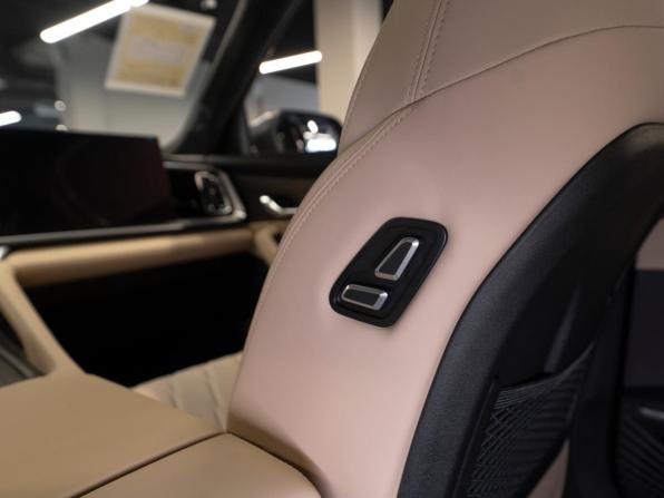 Geely Monjaro I Рестайлинг 2 с пробегом 2025 года, цена 4 200 000 рублей, 26 км, внедорожник, Автокод Объявления