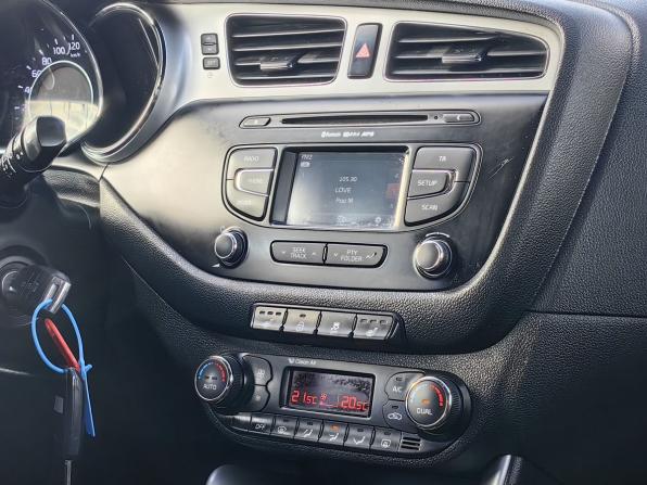 Kia Ceed II с пробегом 2014 года, цена 849 000 рублей, 240000 км, универсал, Автокод Объявления