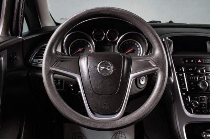 Opel Astra J с пробегом 2012 года, цена 699 000 рублей, 220000 км, хэтчбек, Автокод Объявления