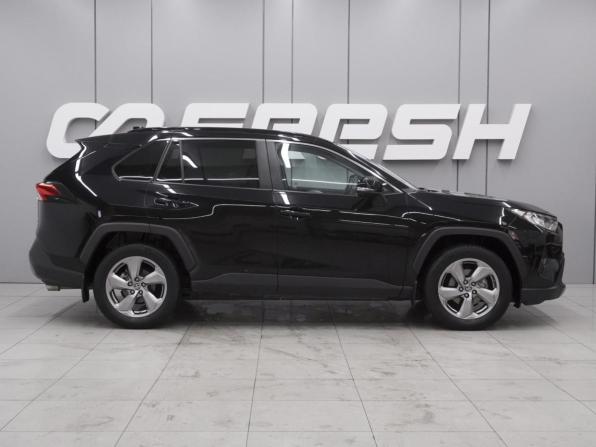 Toyota RAV4 V (XA50) с пробегом 2021 года, цена 3 250 000 рублей, 92899 км, внедорожник, Автокод Объявления