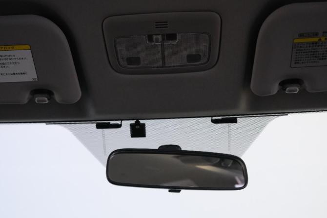 Toyota Wish II Рестайлинг с пробегом 2012 года, цена 1 519 000 рублей, 109360 км, минивэн, Автокод Объявления