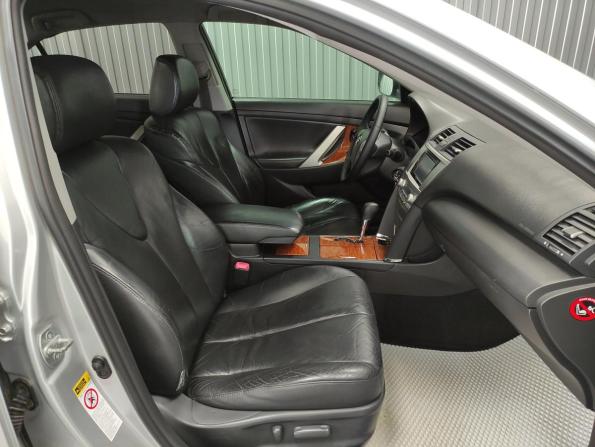 Toyota Camry VI (XV40) с пробегом 2008 года, цена 950 000 рублей, 330000 км, седан, Автокод Объявления