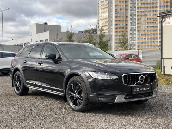 Volvo V90 Cross Country I с пробегом 2017 года, цена 2 295 000 рублей, 283000 км, универсал, Автокод Объявления