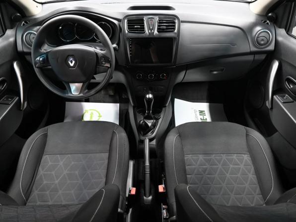 Renault Sandero II с пробегом 2017 года, цена 1 115 000 рублей, 123452 км, хэтчбек, Автокод Объявления