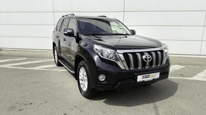 Toyota Land Cruiser Prado 150 Series Рестайлинг 1 с пробегом 2014 года, цена 3 350 000 рублей, 328057 км, внедорожник, Автокод Объявления