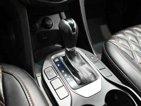 Hyundai Santa Fe III с пробегом 2013 года, цена 1 970 000 рублей, 214907 км, внедорожник, Автокод Объявления
