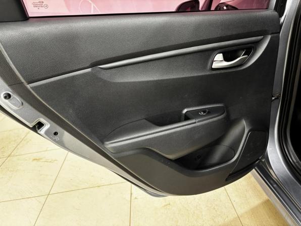 Kia Rio IV с пробегом 2019 года, цена 1 540 000 рублей, 81400 км, седан, Автокод Объявления
